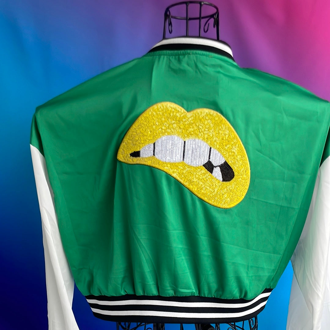 “Bougie Yellow Kisses”