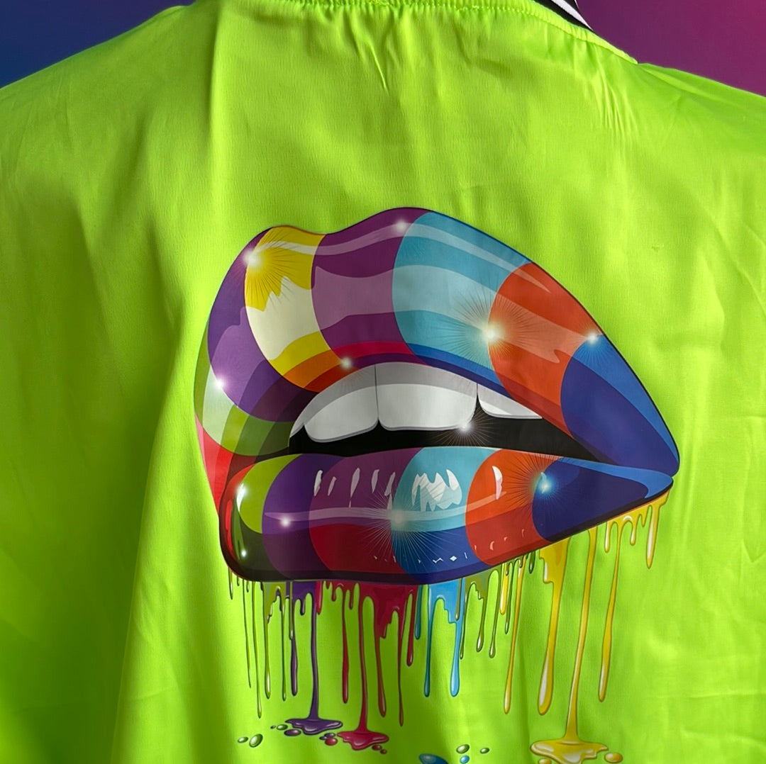 “Love ‘n Neon”